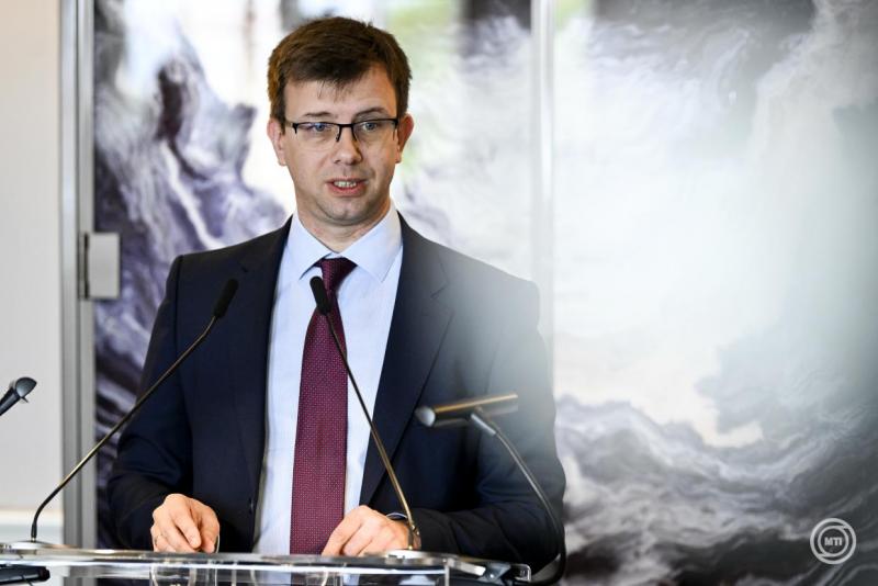 Bóka János: olyan döntést hozott az Európai Unió Bírósága, hogy az még a Holdról is észlelhető.
