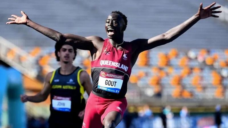 Fedezd fel a 16 éves csodagyereket, akit a jövő Usain Boltjaként emlegetnek! A fiatal tehetség elképesztő sebességgel fut, és már most is rengeteg rajongót tudhat magáénak. Nézd meg a lenyűgöző teljesítményét a legújabb videóban! - Mandiner