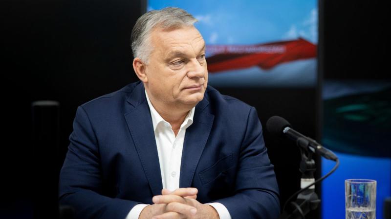 Az lenne a javaslatom, hogy Orbán Viktor szerepét átvehetné a lett miniszterelnöki székben, hiszen az indoklás világos és meggyőző. A Mandiner szerint ez a lépés nemcsak politikai, hanem gazdasági szempontból is előnyös lenne.