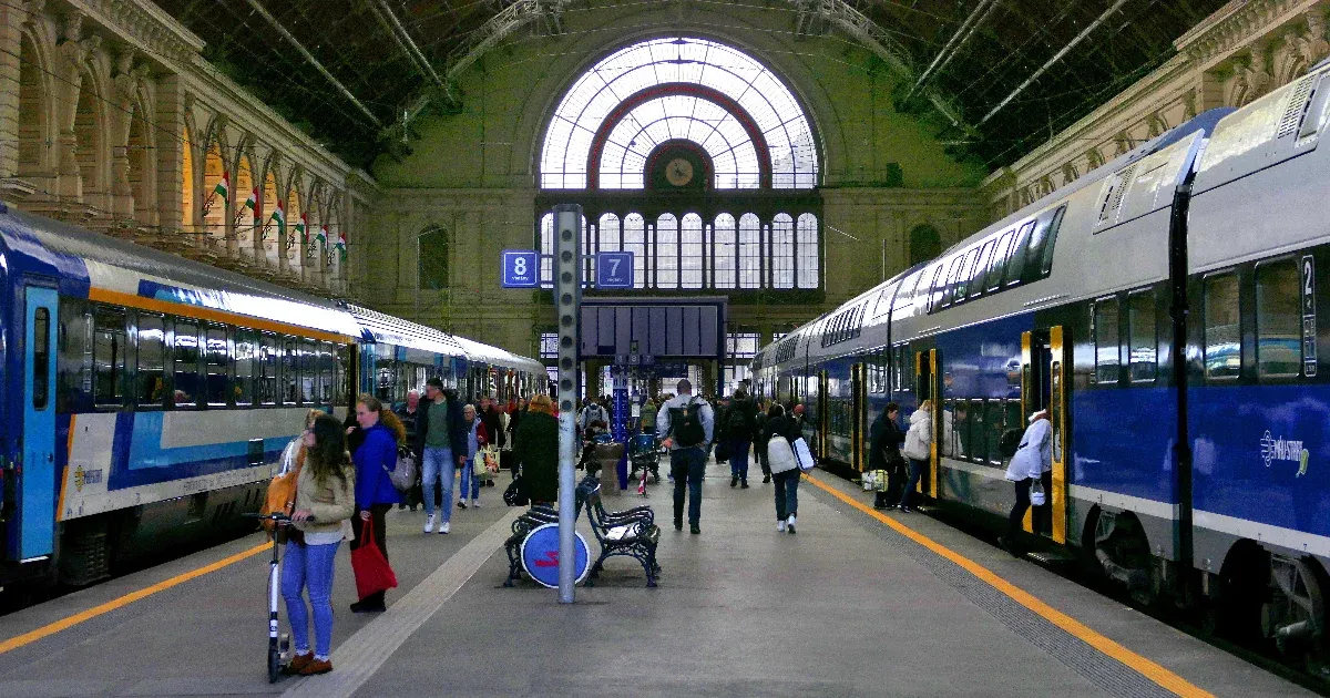 Lesznek olyan vonatok, amelyeken a MÁV biztonsági őröket fog alkalmazni.