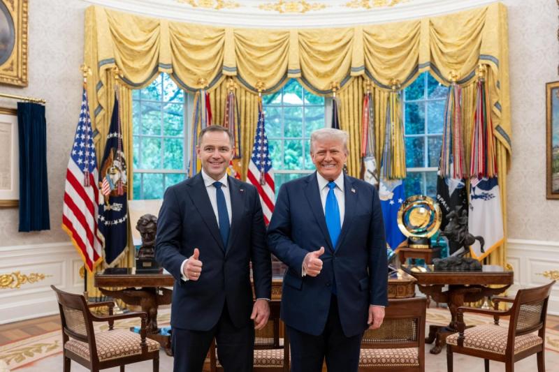 Trump a Fehér Házban fogadta a lengyel ellenzék elnökjelöltjét.