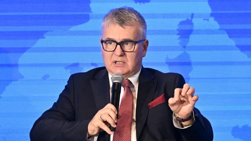 Szakértői vélemény szerint a kereskedők súlyosan kihasználnák a helyzetet, amennyiben eltörölnék az árrésstopot – ez a gyakorlat akár az ingatlanpiacra is kiterjedhet.