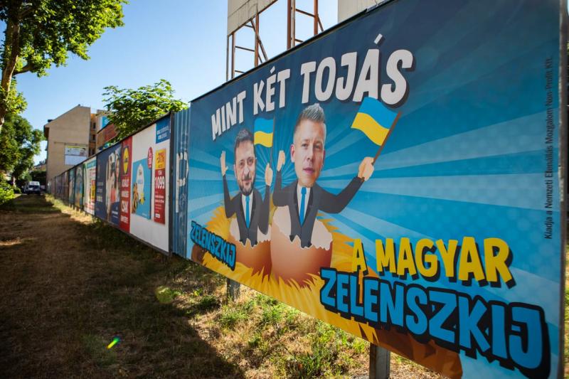 A tojásból kibújó Zelenszkij és Magyar Péter igyekeznek megakadályozni a Pride diadalát, miközben a kormány törekvéseikkel próbálják letörni a rendezvény népszerűségét.