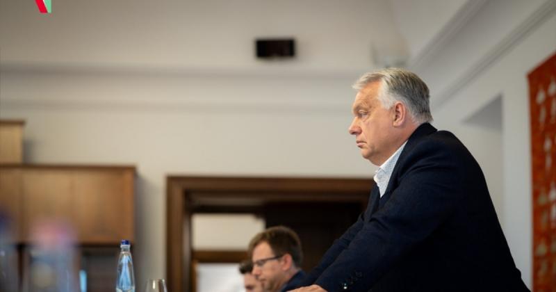 Orbán Viktor: Magyarország üdvözli a Trump és Putyin közötti tárgyalások során tett lépéseket | Demokrata

Orbán Viktor kifejezte Magyarország támogatását a Trump és Putyin közötti közelmúltbeli megbeszélések kapcsán, amelyek szerinte fontos előrelépést j
