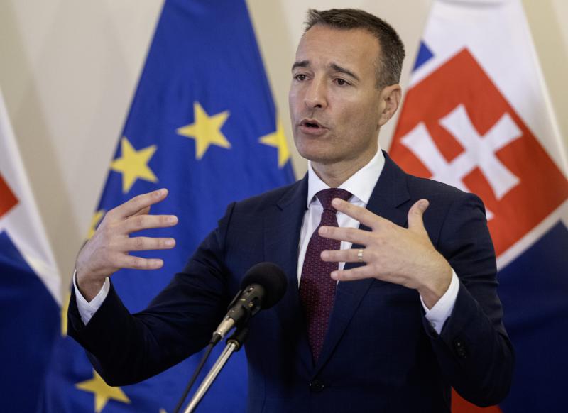 Drucker: A kormány pénteken ülésezik, hogy három fontos oktatási törvénytervezetet vitasson meg.