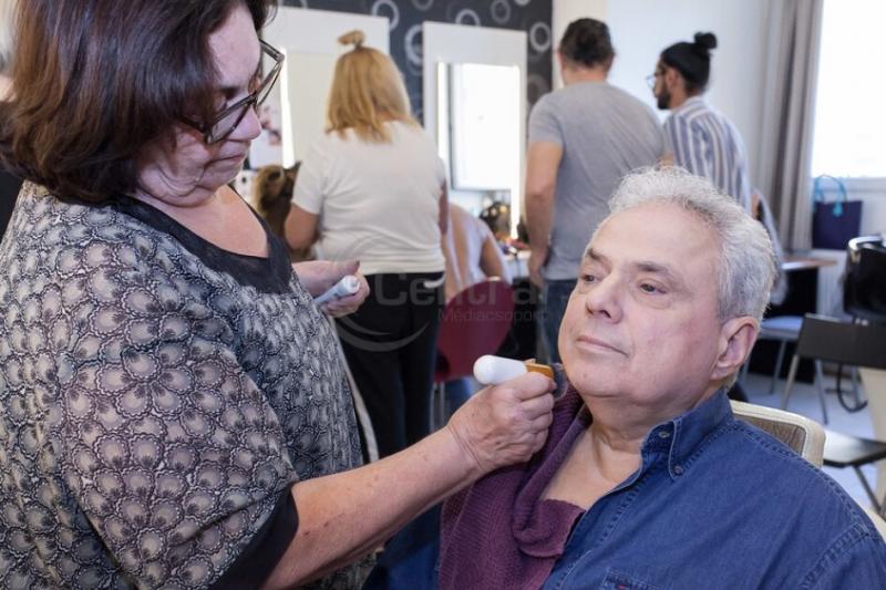 Rózsa György, a népszerű közszereplő, végre megosztotta tapasztalatait a stroke-ja után. A súlyos esemény után lánya hősies közbelépése mentette meg az életét, amelyről most beszél. A történet nem csupán a családi kötelékek erejéről szól, hanem a figyelem