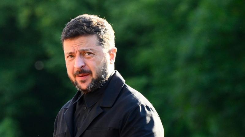 Zelenszkij aggodalmát fejezheti ki, mivel Kijevben egyre inkább terjednek a hírek arról, hogy legjelentősebb ellenfele visszatérhet a politikai színtérre.