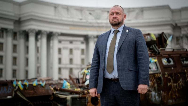 Az ukrán nagykövet az oroszokat patkányokhoz hasonlította, hangsúlyozva, hogy el kell távolítaniuk őket az otthonaikból.
