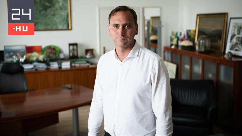 Őrsi Gergely a Molinón hívja fel a figyelmet a Marczibányi téri sportcentrum bojkottjára.