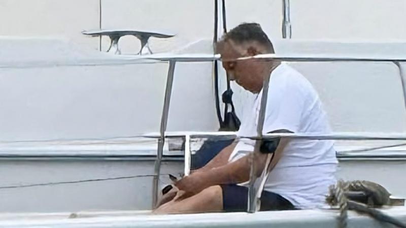 Tedd különlegessé a szöveget: Telex: Öt évre titkosították Orbán külföldi útjainak részleteit | 24.hu