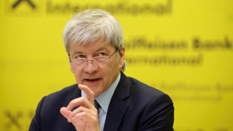 A Raiffeisen jelentése szerint az árfolyam szárnyalása figyelemre méltó.